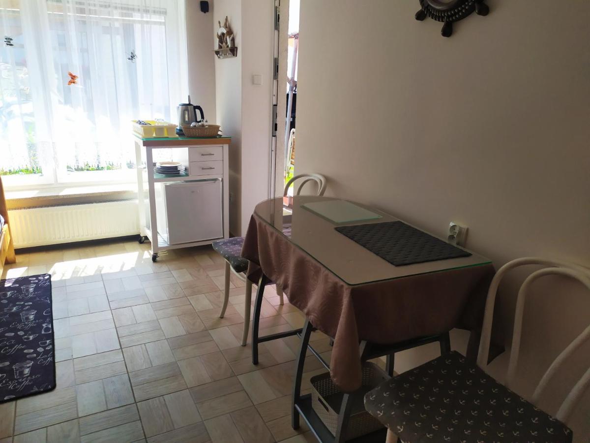 Pokoje Pod Zaglami Apartment Swinoujscie Bagian luar foto